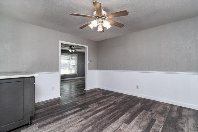 2233 N DWIGHT Street, Pampa, TX 79065