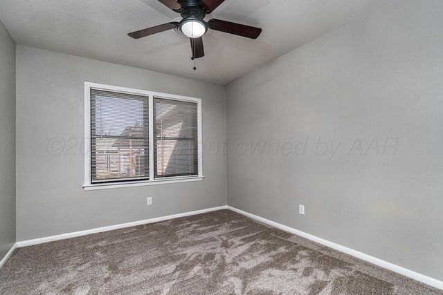 2233 N DWIGHT Street, Pampa, TX 79065