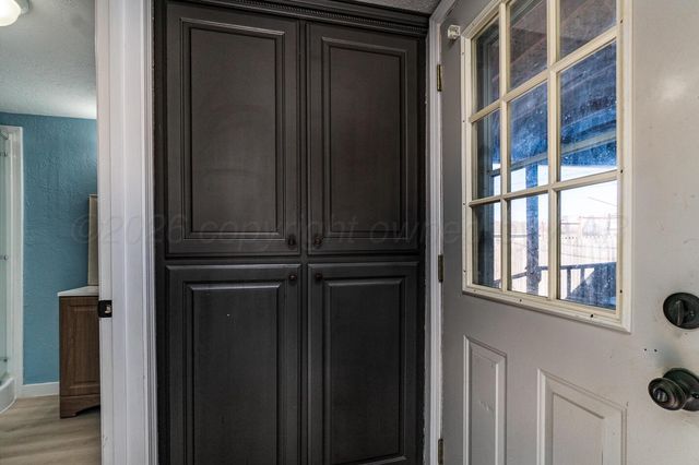 2233 N DWIGHT Street, Pampa, TX 79065