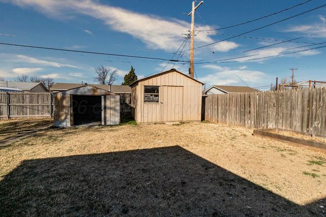 2233 N DWIGHT Street, Pampa, TX 79065