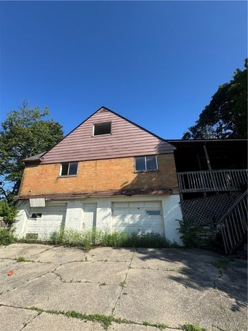 4211 E Third Street, Dayton, OH 45403