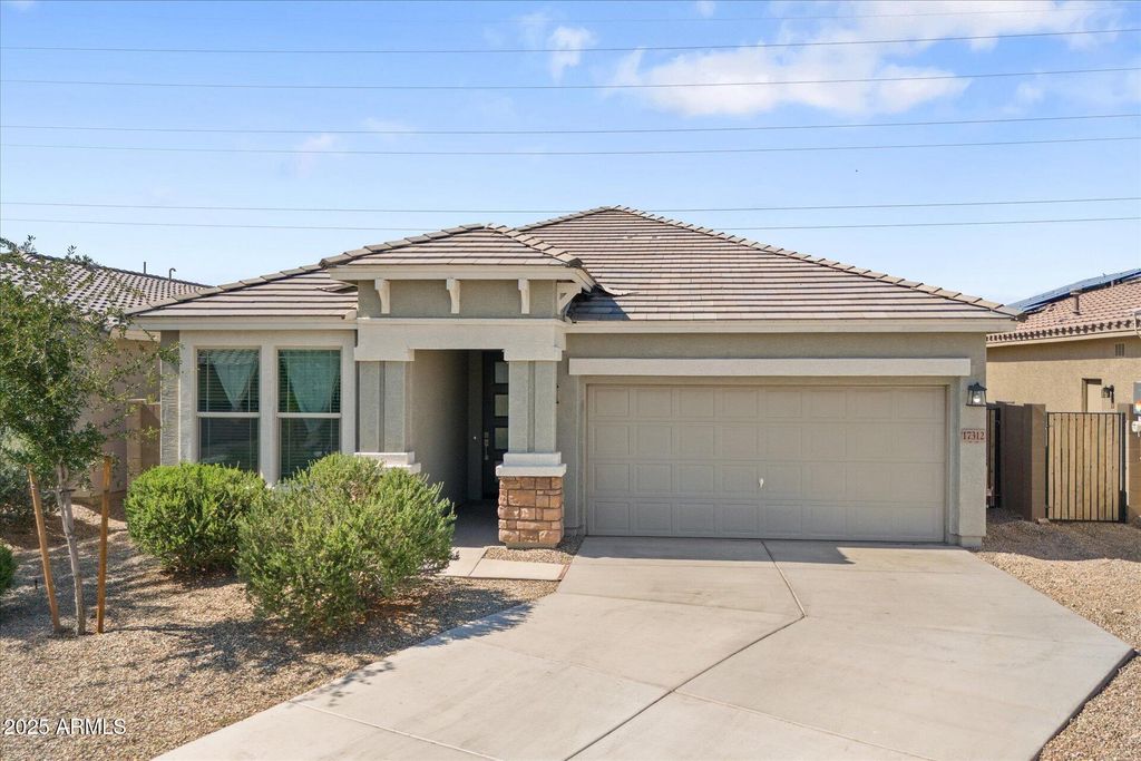 17312 W SUPERIOR Avenue, Goodyear, AZ 85338