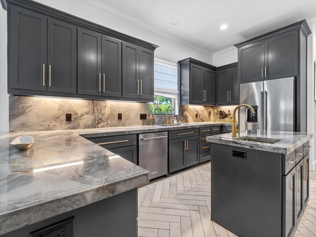 6741 Blackjack Oaks Road, Aubrey, TX 76227