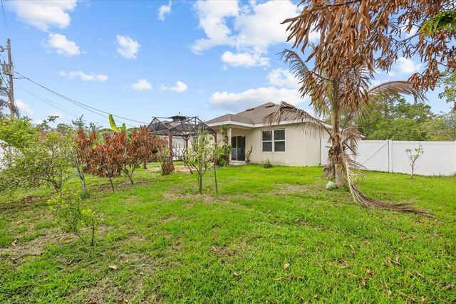 1749 SW Alberca Lane, Port St. Lucie, Port St Lucie, FL 34953