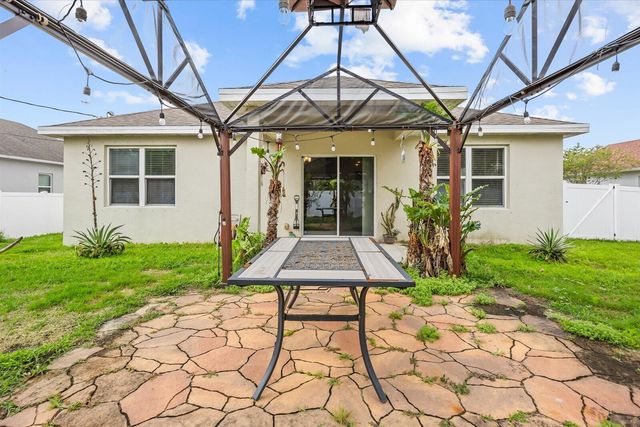 1749 SW Alberca Lane, Port St. Lucie, Port St Lucie, FL 34953