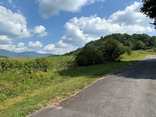 9.12-AC Old Hwy 64e, Hayesville, NC 28904