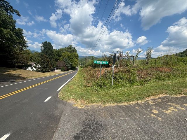 9.12-AC Old Hwy 64e, Hayesville, NC 28904