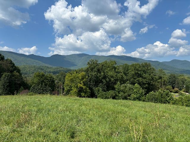 9.12-AC Old Hwy 64e, Hayesville, NC 28904