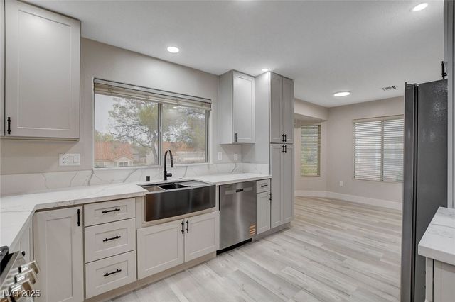 3104 Hayden Court, Las Vegas, NV 89134