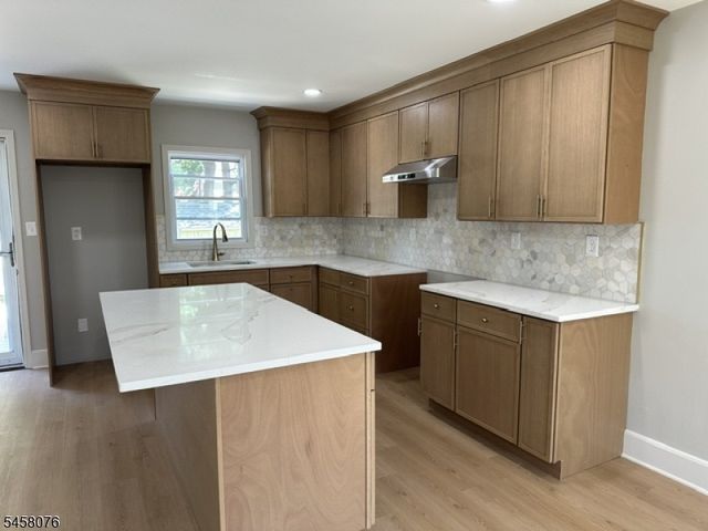 90 James St, Dover Town, NJ 07801