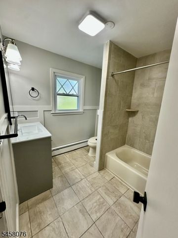 90 James St, Dover Town, NJ 07801