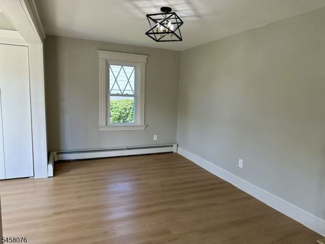 90 James St, Dover Town, NJ 07801