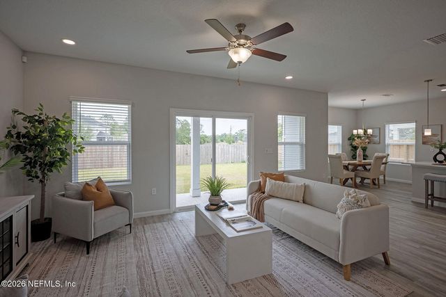 13723 CORAL Drive, Jacksonville, FL 32224