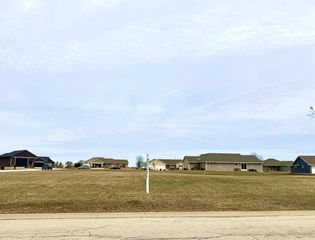 5051 VERONE COURT, New Franken, WI 54229