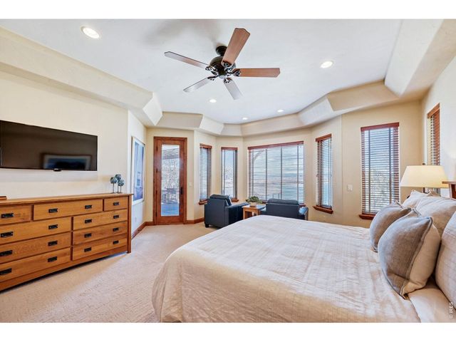 5759 Pelican Shores Dr, Longmont, CO 80504