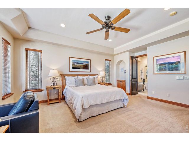 5759 Pelican Shores Dr, Longmont, CO 80504