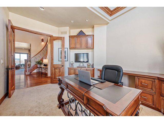 5759 Pelican Shores Dr, Longmont, CO 80504