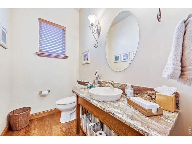 5759 Pelican Shores Dr, Longmont, CO 80504