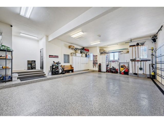 5759 Pelican Shores Dr, Longmont, CO 80504