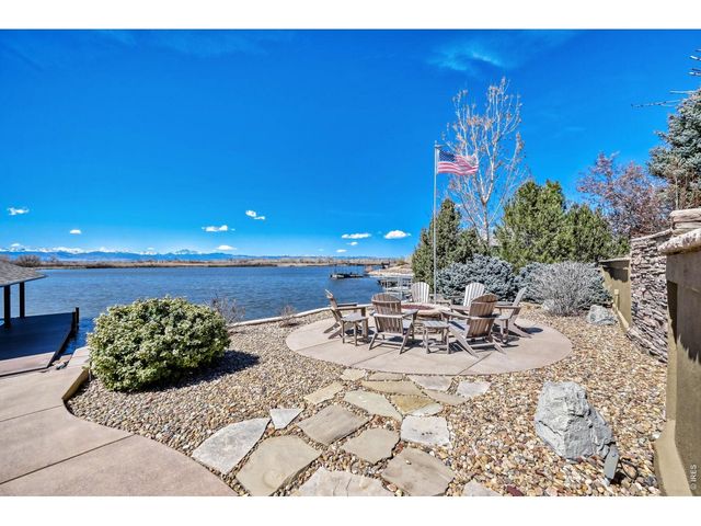 5759 Pelican Shores Dr, Longmont, CO 80504