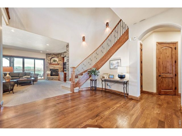 5759 Pelican Shores Dr, Longmont, CO 80504