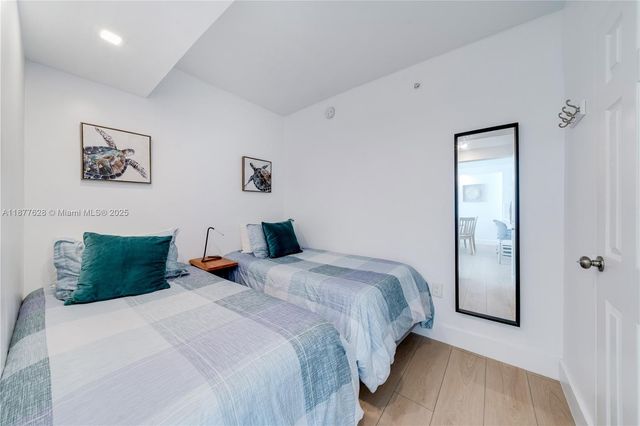 5601 Collins Ave 1011, Miami Beach, FL 33140