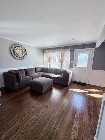 2840 140th Street, Blue Island, IL 60406