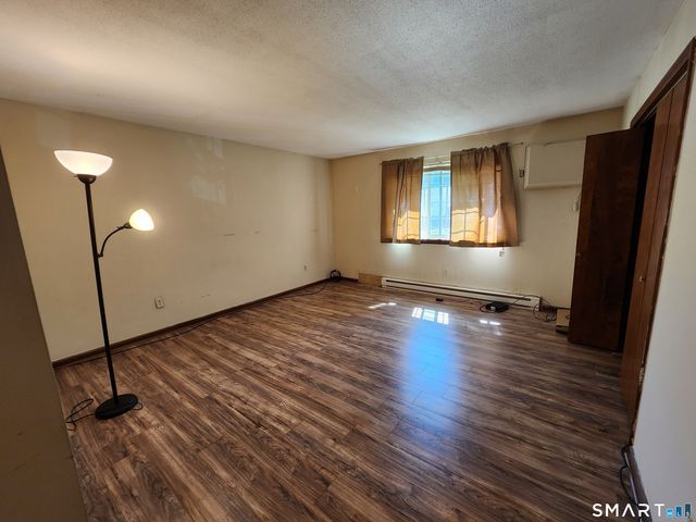 71 Bentwood Drive 2, Waterbury, CT 06705