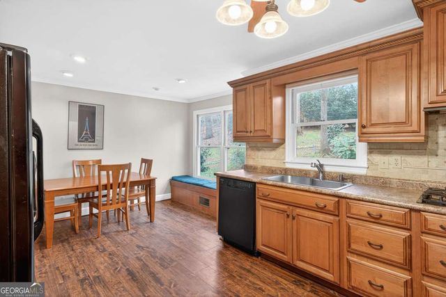 301 Tweed Court, Sugar Hill, GA 30518