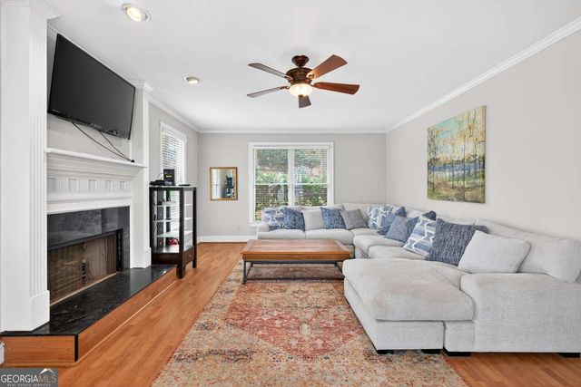 301 Tweed Court, Sugar Hill, GA 30518