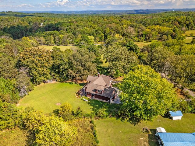 426 Simmons Tawzer Road, Chickamauga, GA 30707
