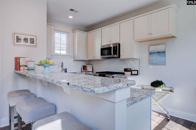 802 Lexington Avenue, Cayce, SC 29033