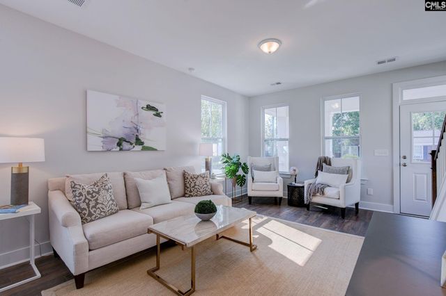 802 Lexington Avenue, Cayce, SC 29033