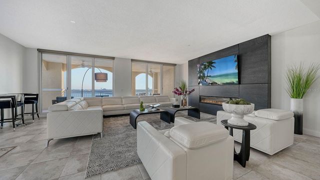 611 RIVIERA DUNES WAY 702, Palmetto, FL 34221