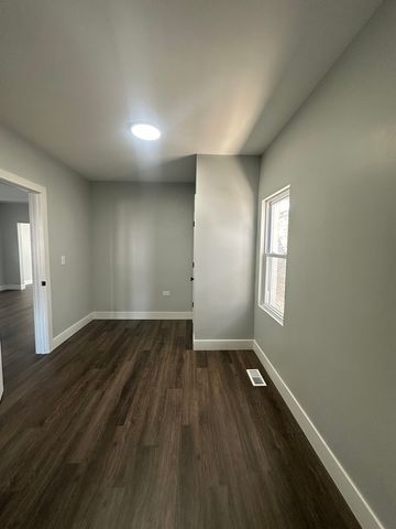 3213 S Keeler Avenue, Chicago, IL 60623