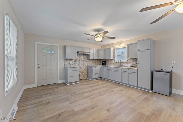 103 Gladstone Street, Campbell, OH 44405