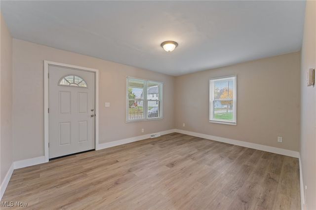 103 Gladstone Street, Campbell, OH 44405