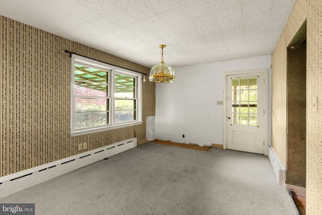 1290 READING RD, Mohnton, PA 19540