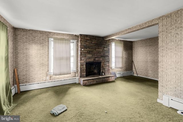 1290 READING RD, Mohnton, PA 19540