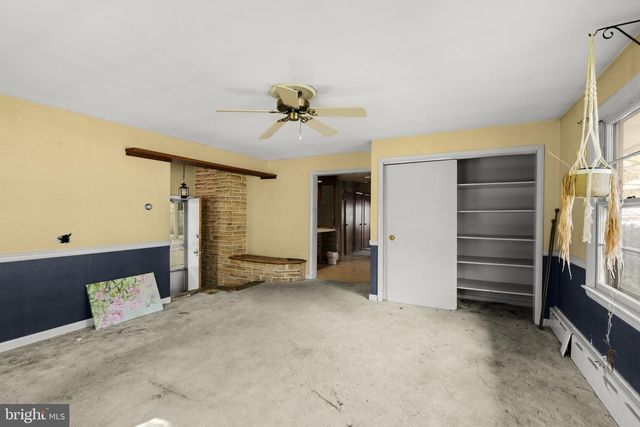 1290 READING RD, Mohnton, PA 19540