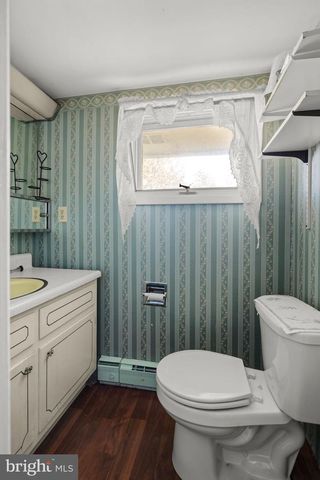 1290 READING RD, Mohnton, PA 19540