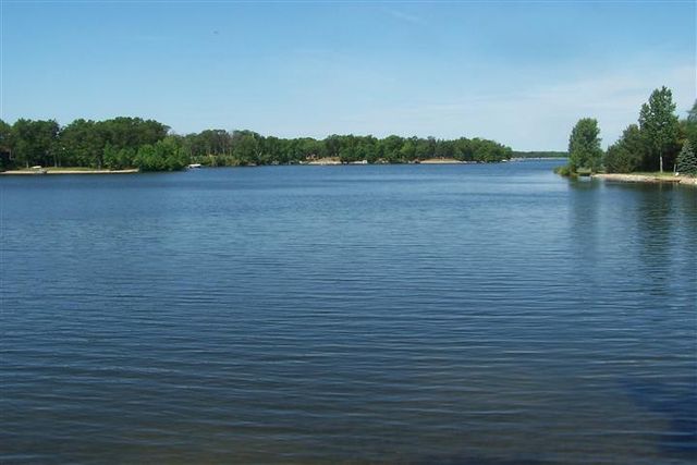 1617 Kingswood Trail, Nekoosa, WI 54457