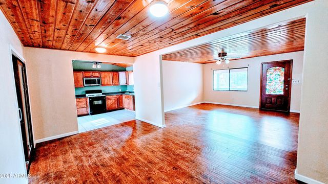 1080 W Apache Lane, Pinetop-lakeside, AZ 85929