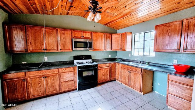 1080 W Apache Lane, Pinetop-lakeside, AZ 85929