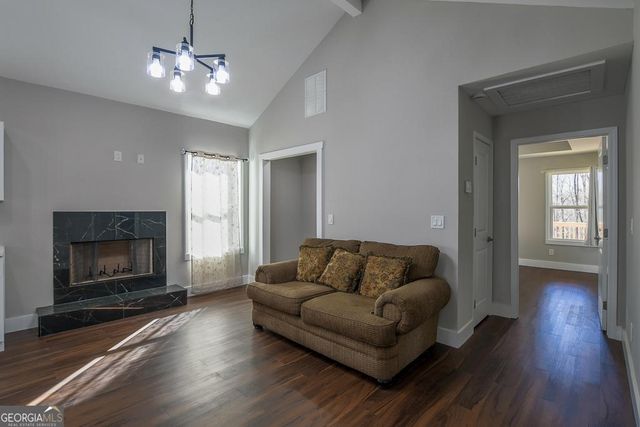 1020 RIVERBEND, Commerce, GA 30530