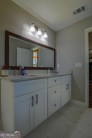 1020 RIVERBEND, Commerce, GA 30530