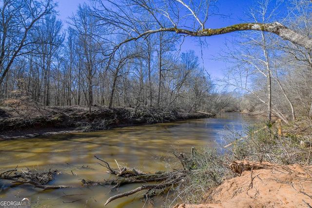 1020 RIVERBEND, Commerce, GA 30530