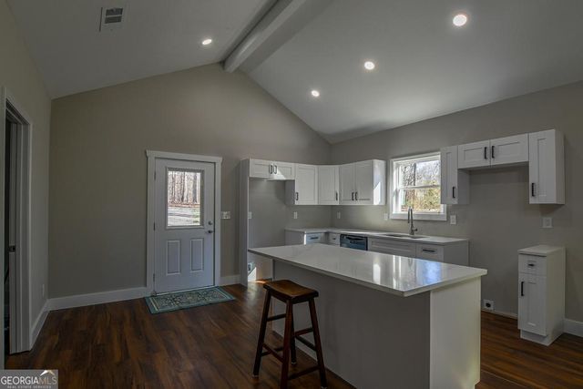 1020 RIVERBEND, Commerce, GA 30530