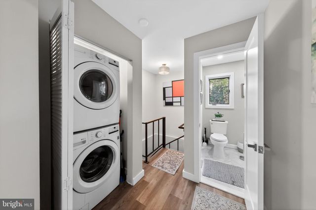 2303 RIDDLE AVE, Wilmington, DE 19806