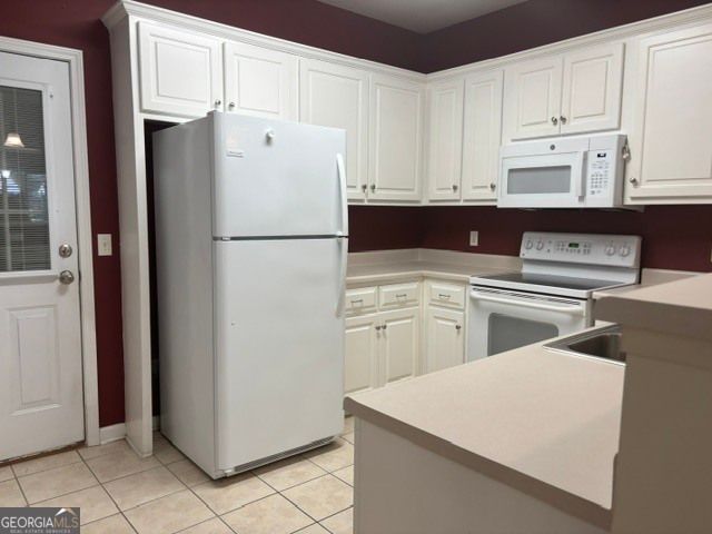 1124 B Southbend, Statesboro, GA 30458